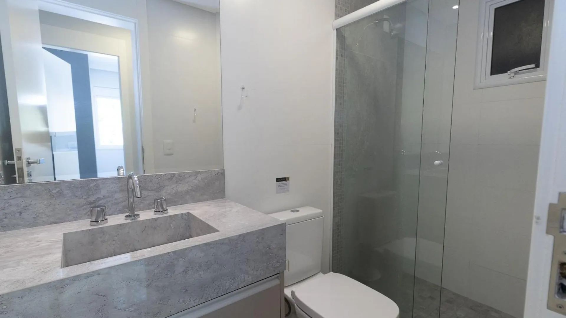 Varandas Do Atlantico 304A - Excelente Apartamento Em Condominio De Luxo A Beira Mar - Piscina Climatizada - Academia - Bombinhas Lägenhet
