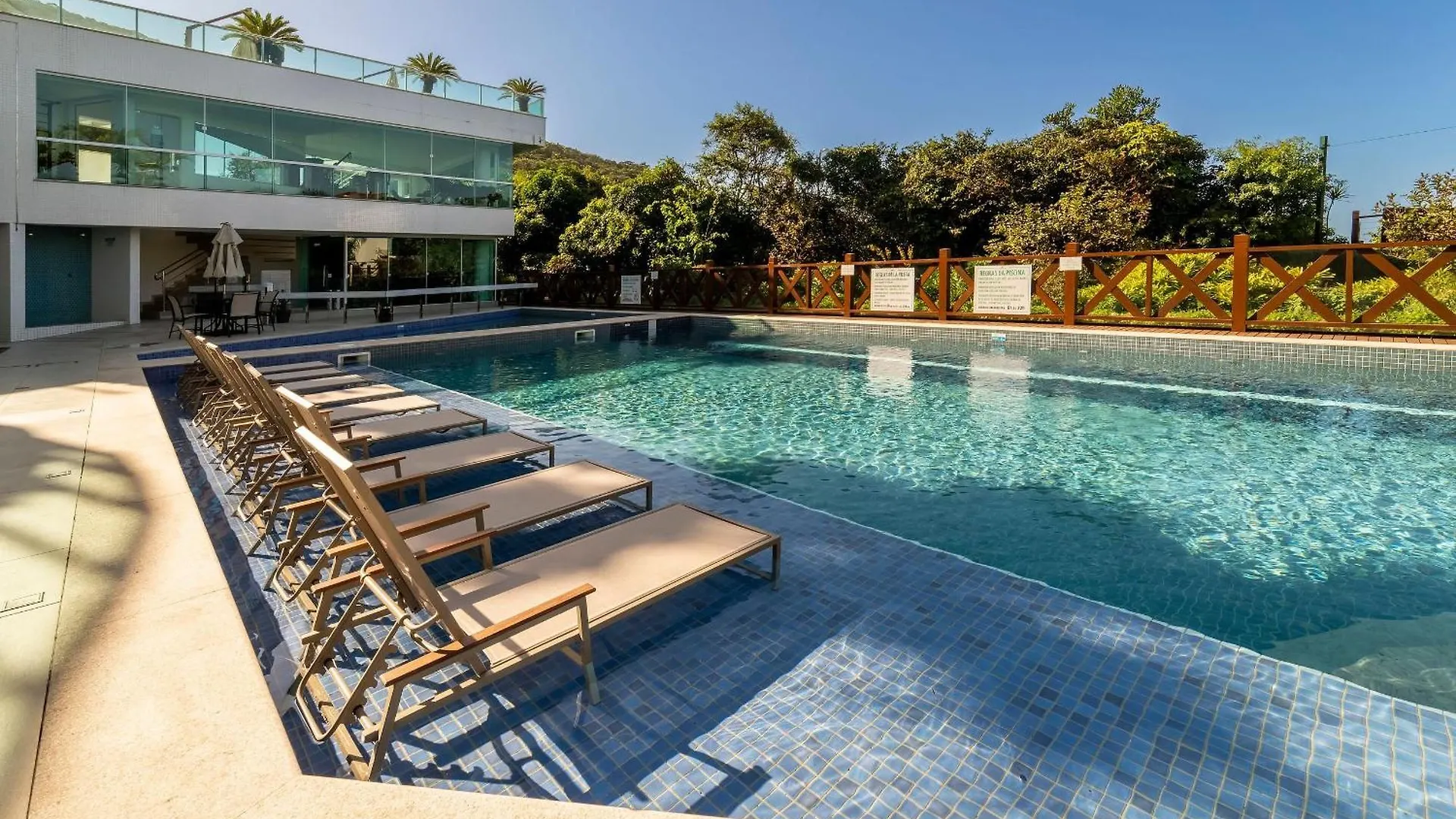 Varandas Do Atlantico 304A - Excelente Apartamento Em Condominio De Luxo A Beira Mar - Piscina Climatizada - Academia - Bombinhas Brasilien